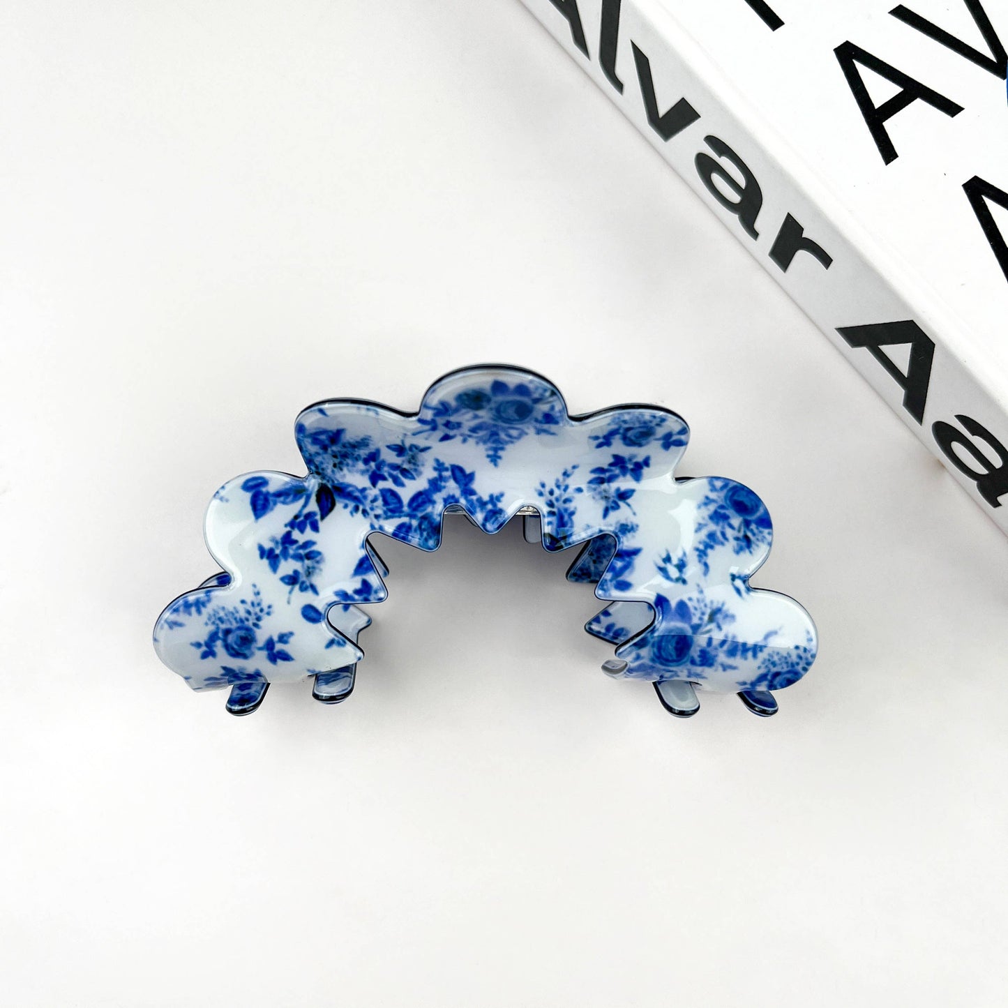 Elegant Blue Wave Hair Clip