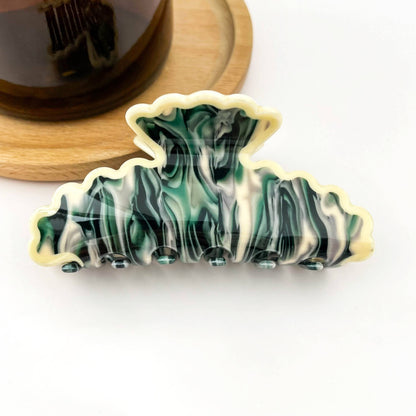 Wavy Edge Hair Claw Clip