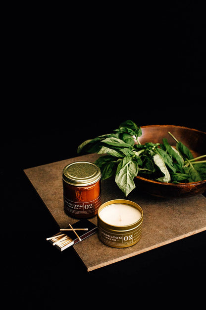02 Fresh Basil Scented Candle - Gold Tin