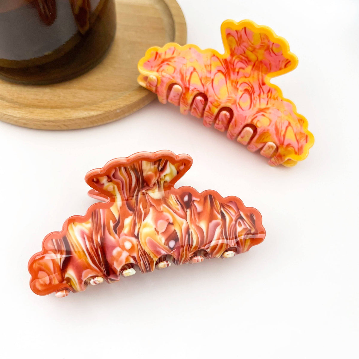 Wavy Edge Hair Claw Clip