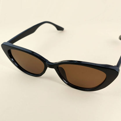 CAT EYE SUNGLASSES