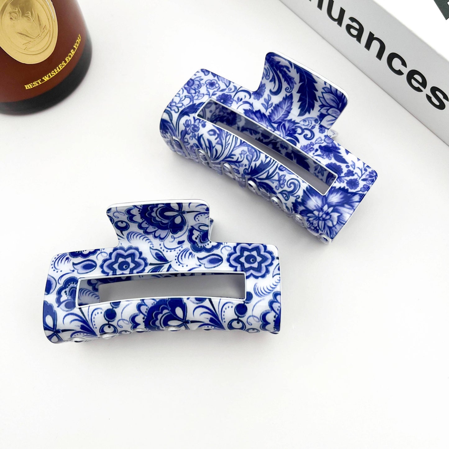 Porcelain Pattern Hair Claw Clip
