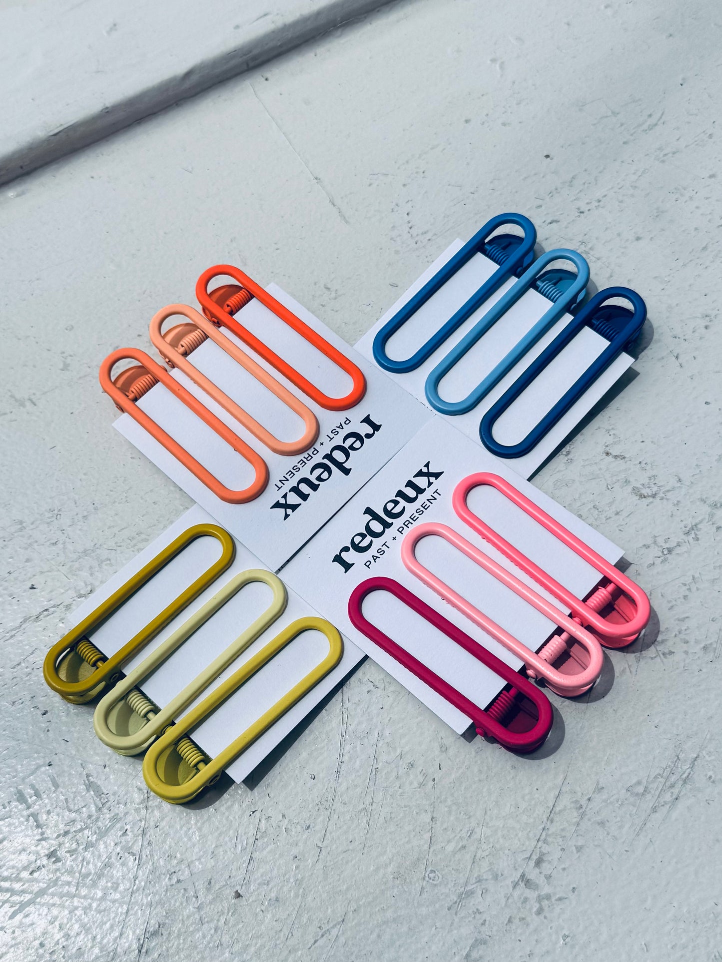 Retro Flat Lay Clip