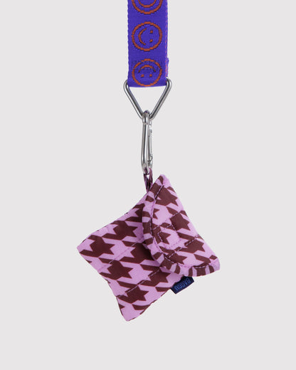 Pink Houndstooth - Puffy Ear Buds Case