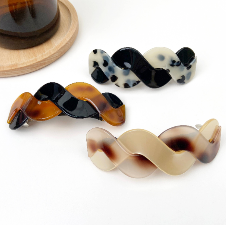 Tortoise Duckbill Barrette