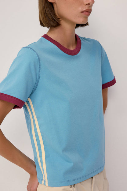 The Retro Sporty Top - Blueberry Cream