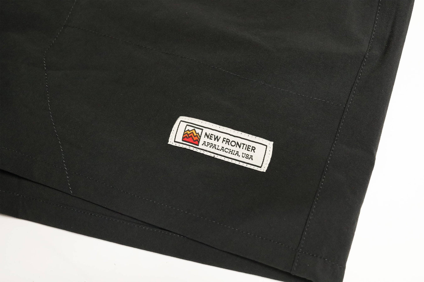 Journey Tech 7" Short