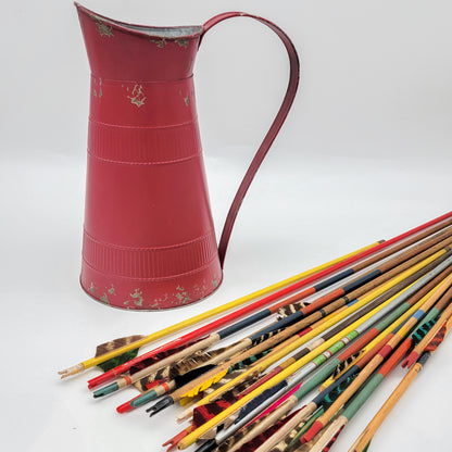 60s Arrows W/ Vase